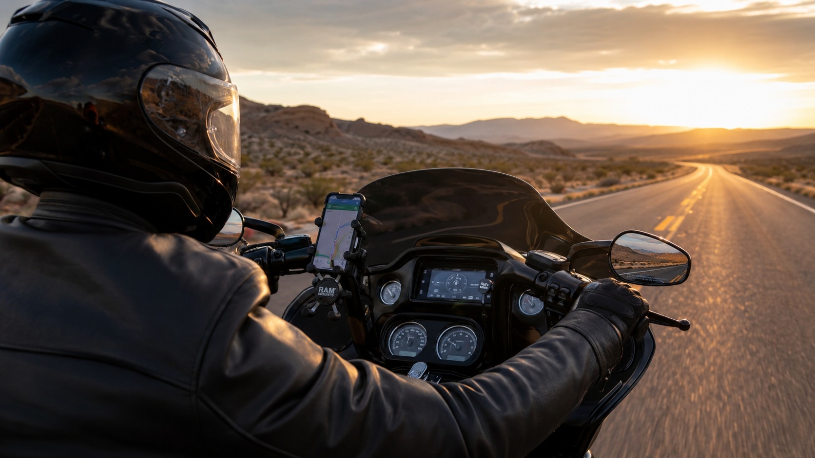 Motowolf Motorcycle Phone Mounts 1 motorcycle phone mount hero at motowolf